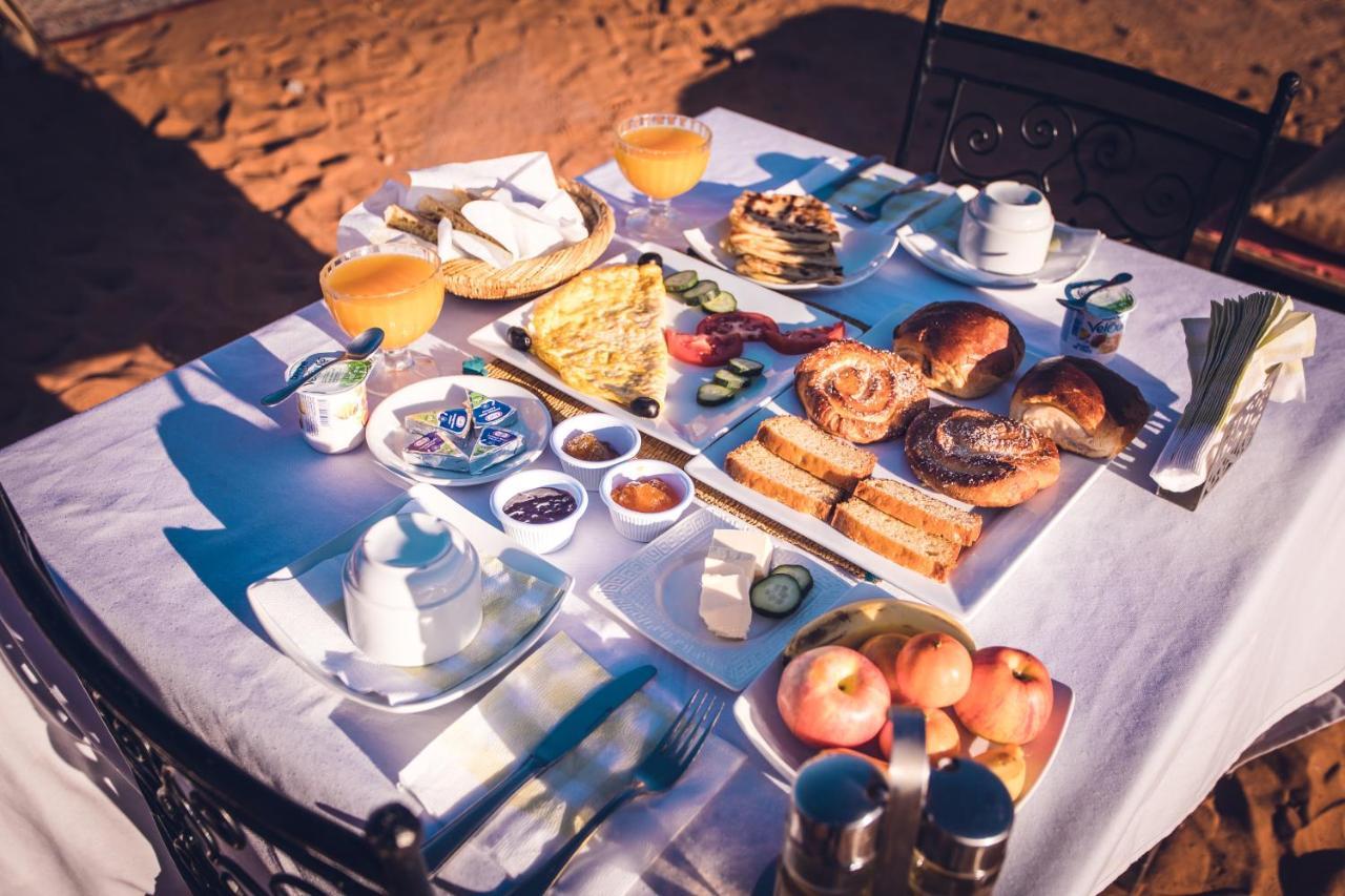 Luxury tent Azawad Luxury Desert Camp